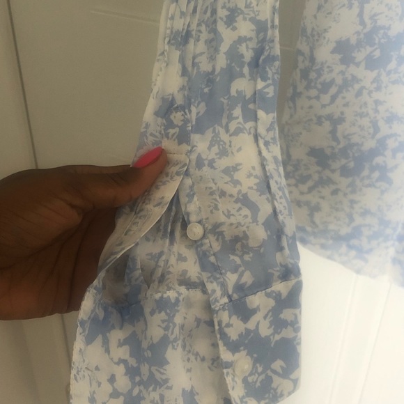 EUC Banana Republic Dillon blouse - Picture 6 of 8